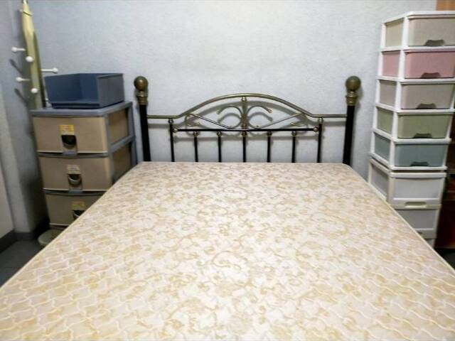 Welcome couple, single