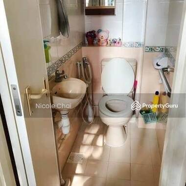 Blk 161 Mei Ling - $800 for 1 lady (Aircon) - 5 mins walk Queenstown MRT
