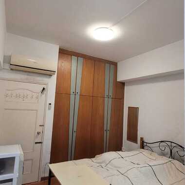 Geylang lor 37 shoe-bo apt near Paya Lebar MRT, no agt fee, cooking allowed,et et one o sx nn fv one