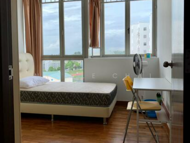Nice room @ Rosewood Condo