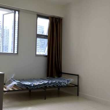 HDB Common Bedroom for Rent in Fernvale/ Sengkang West / Seletar.