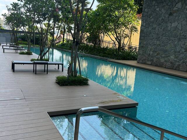 Sterling Residences @ Queenstown MRT 1 Bedroom 1 Bathroom For Rent