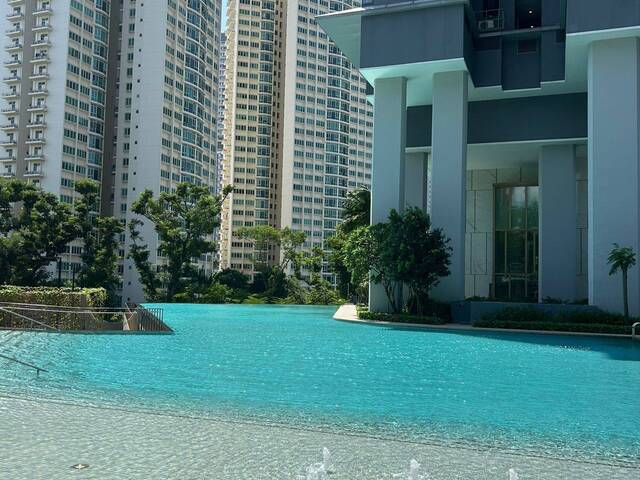 Sterling Residences @ Queenstown MRT 1 Bedroom 1 Bathroom For Rent