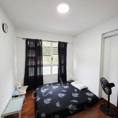2 pax $950 Low level common room for rent # (CLEAN) t.me/waawaawi