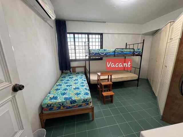 550 All In BedSpace infront of Yishun MRT Station & North Point Mall