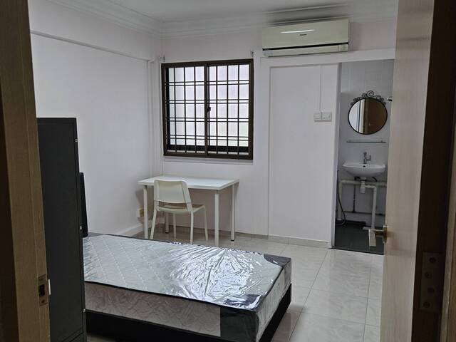 Master Bedroom for Rent - Immediate Availability