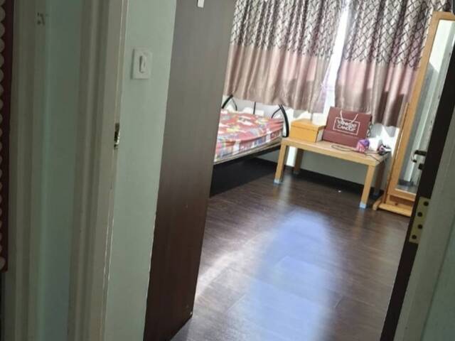 High floor Unblock view, 5mins walk to Kallang Mrt, Common rm, opposite Supermarket, Foods Centre