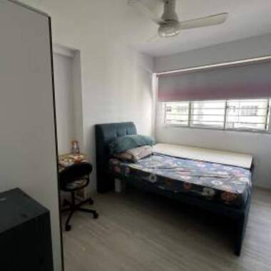 Common room at 674b yishun avenue 4 for rent! Aircon wifi!