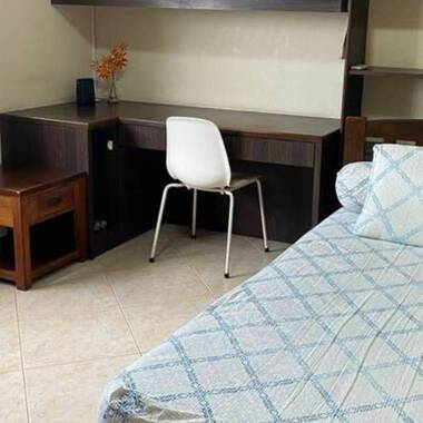 Common room at 916 tampines street 91 for rent! Aircon wifi!