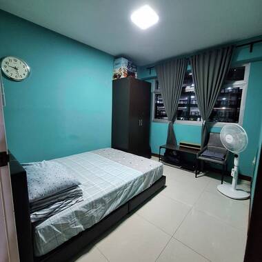 Common room at 512b yishun street 51 for rent! Aircon wifi!