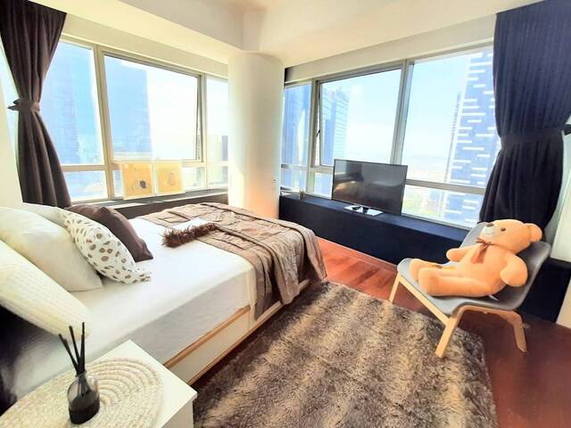Gorgeous EN-suite Big Master Room - Downtown MRT.