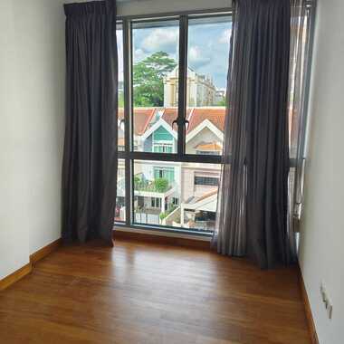 Luxury condo room near MRT Haw Par is for rent