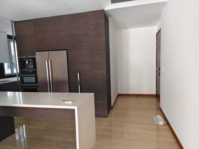 Luxury condo room near MRT Haw Par is for rent