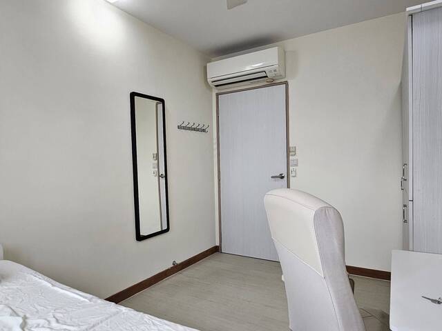 Telok blangah heights room for rent