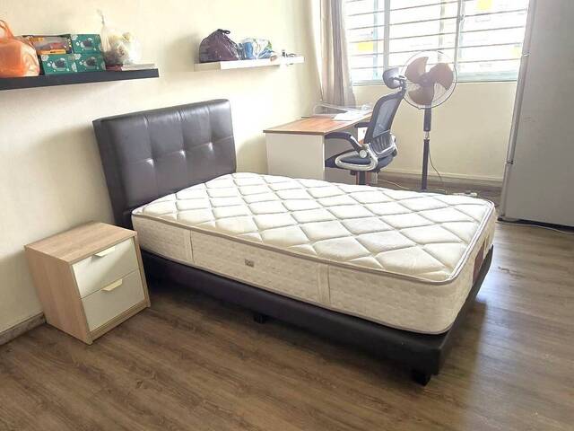 Common  room for rent at Blk 159 Yishun Street 11 (SIngle Pax Only) NO AGENT FEE