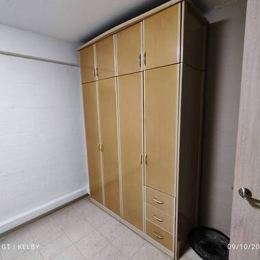 21 Eunos Crescent Room Rent with AC and Wifi