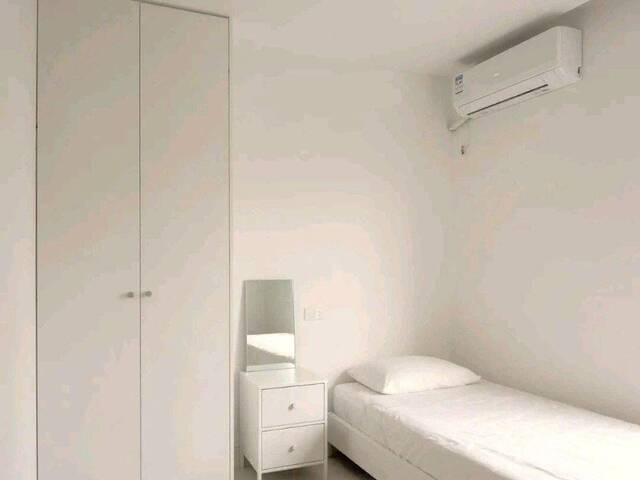 2 Common Room for rent at Blk 223B Mount Vernon Road. (Female Only) NO AGENT FEE