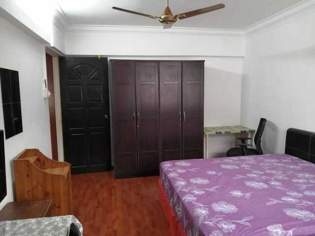 Master Room Near Kovan MRT