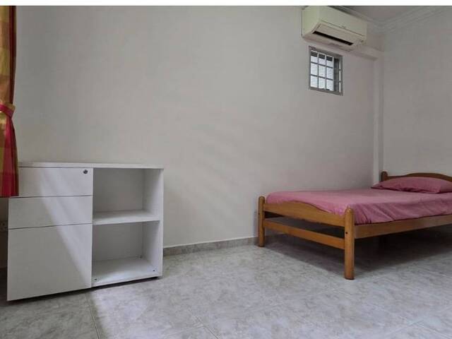 Move In Immediately. No. Agent Fee