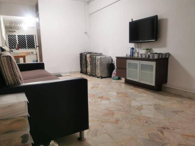 Yishun Spacious Common Room for Female