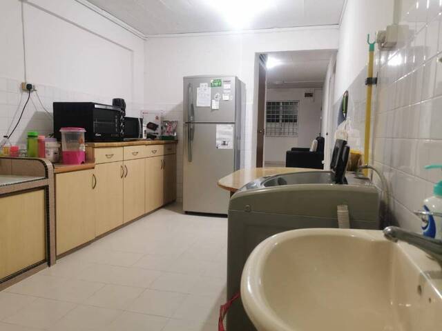Yishun Spacious Common Room for Female