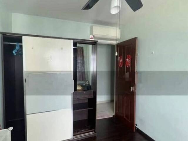 High floor Unblock view, 5mins walk to Kallang Mrt, Common rm, opposite Supermarket, Foods Centre