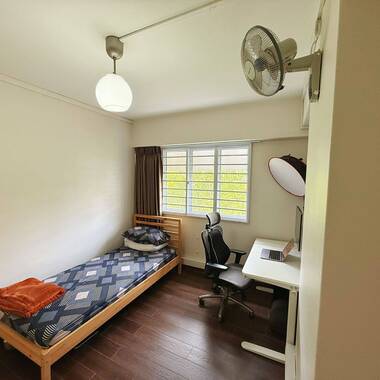 Fantastic room for rent at Blk 415 Woodlands Street 41
