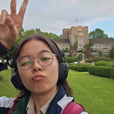 Tracy M. is looking for a room in Bukit Timah