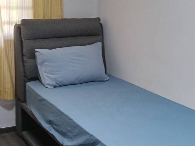 Room in Toa Payoh