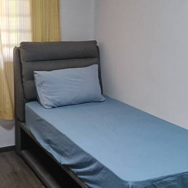 Room in Toa Payoh