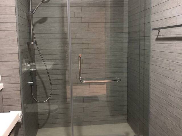 Studio Unit @ V on Shenton! NO AGENT FEE!