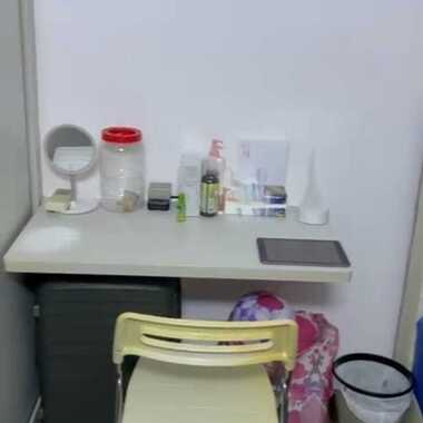 Fully renovated, female environment, Good size Common room