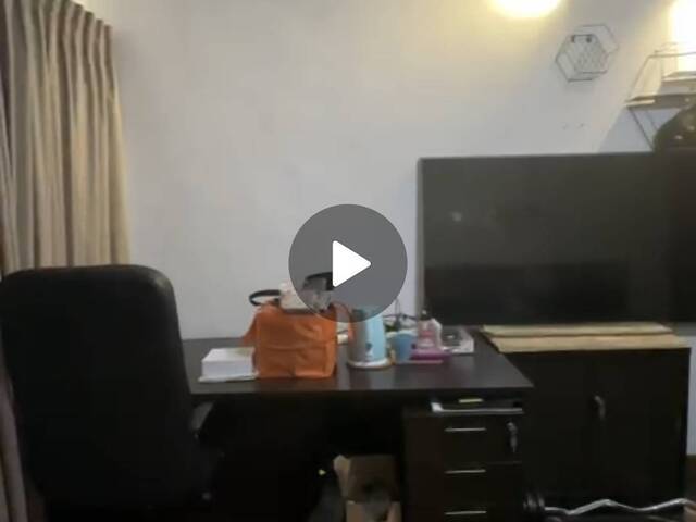 Couple or 2pax, can cook, Good size, Master room w attached bathroom @ The Quayside, Nice river view