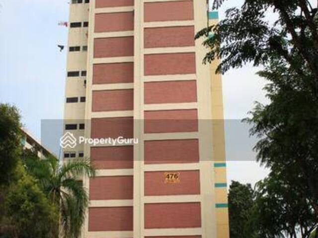 Common room for rent at Blk 476 Ang Mo Kio Avenue 10! NO AGENT FEE