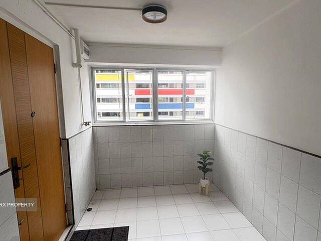 Common Room for Rent-one male person $450