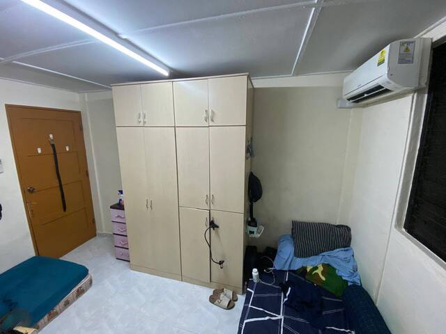 Looking for 1 Male housemate-TOA PAYOH AREA