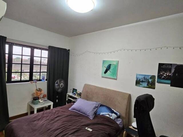 Master Bedroom in Pioneer (Near NTU)