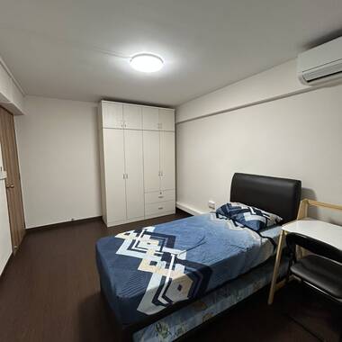 Master Room for Rent - Macpherson