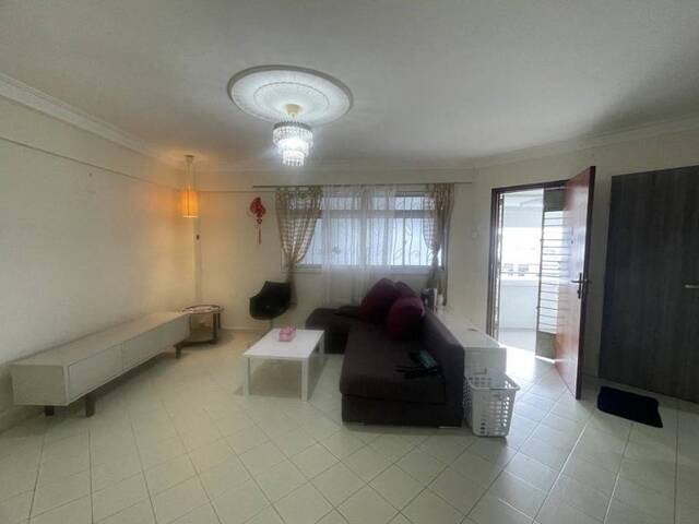 3-Room Unit @ Bedok Reservoir Road BLK 105! NO AGENT FEE!
