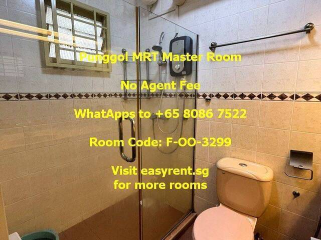 Punggol MRT Master Room
