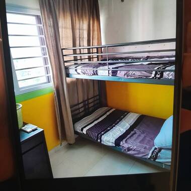 Share room for female at Lavender MRT