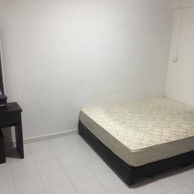 114 Ho Ching Road, Common Room, for rent