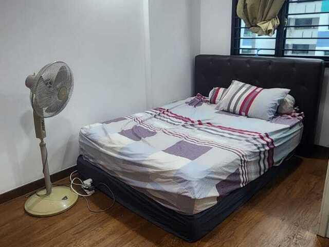 Cheap! Renovated Master Room, Near Keat Hong Shopping Centre and LRT!