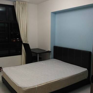 Clean and Comfortable Common Room @ Geylang Serai for rent. :)