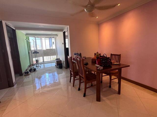 πππ3bedrooms 1hall bk 116 J.east(Chinese Gdn mrt) $4200π’π΄π£