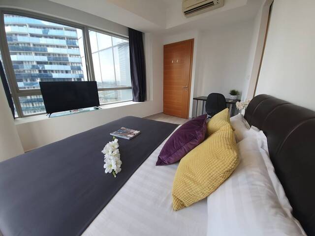 MBFC/Marina Bay Sands - Central Business District ,Big En-suite Master Room ,