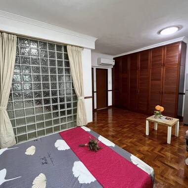 Simei MRT, Studio typed Master Room for 1-2 Pax