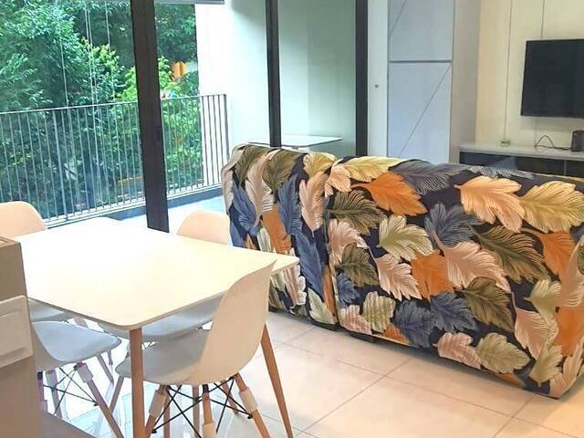 Beautiful 3 bedder unit at The Amore! NO AGENT FEE