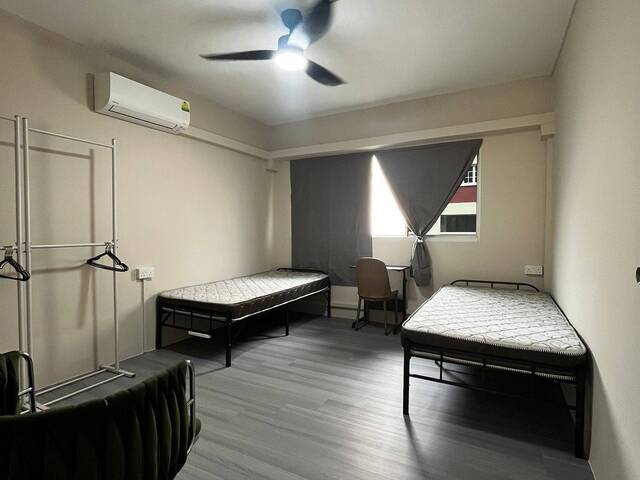 Huge Unit for rent, just bring your luggage and drop by ! Fully furnish!