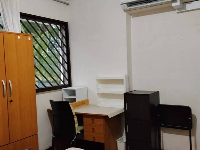 Fully furnished HDB common room for rental at Zion Rd near Havelock MRT